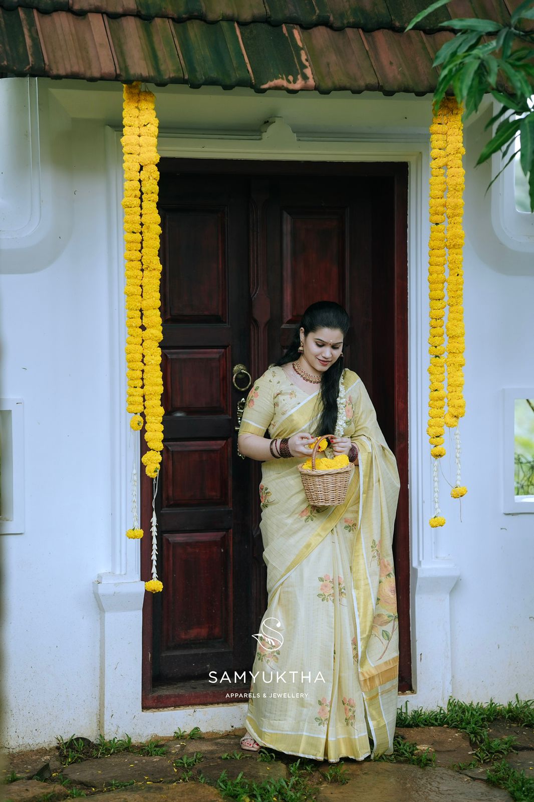 Traditional Kerala Kasavu By Samyuktha Fashion