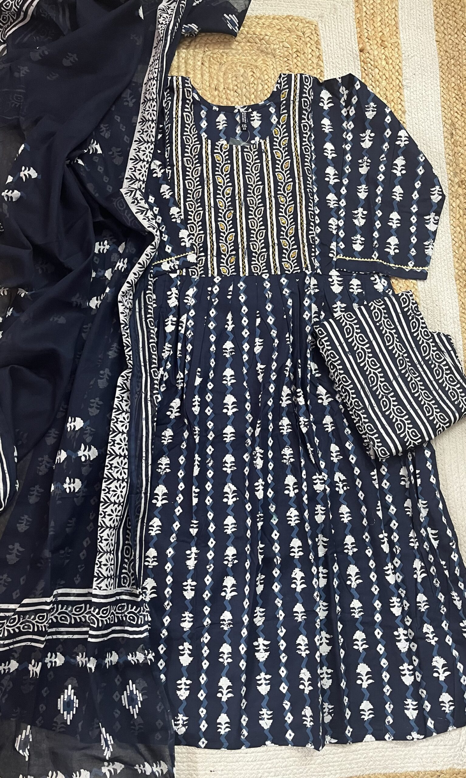 Cotton navy blue kurta set - Image 2