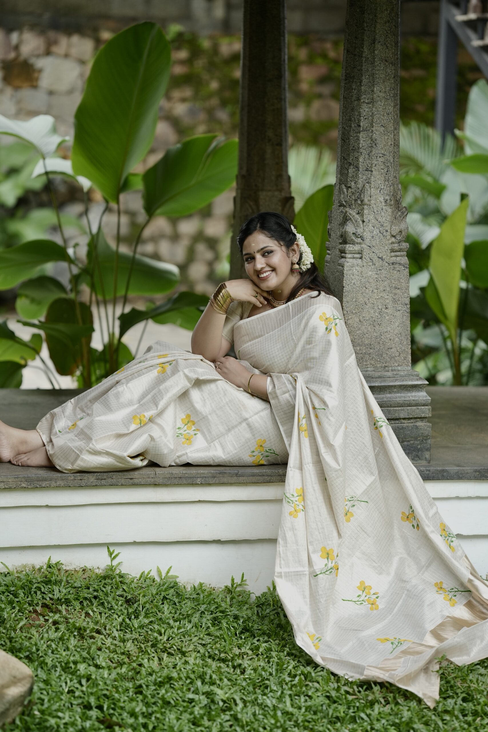 yellow floral printed kerala saree - Image 4
