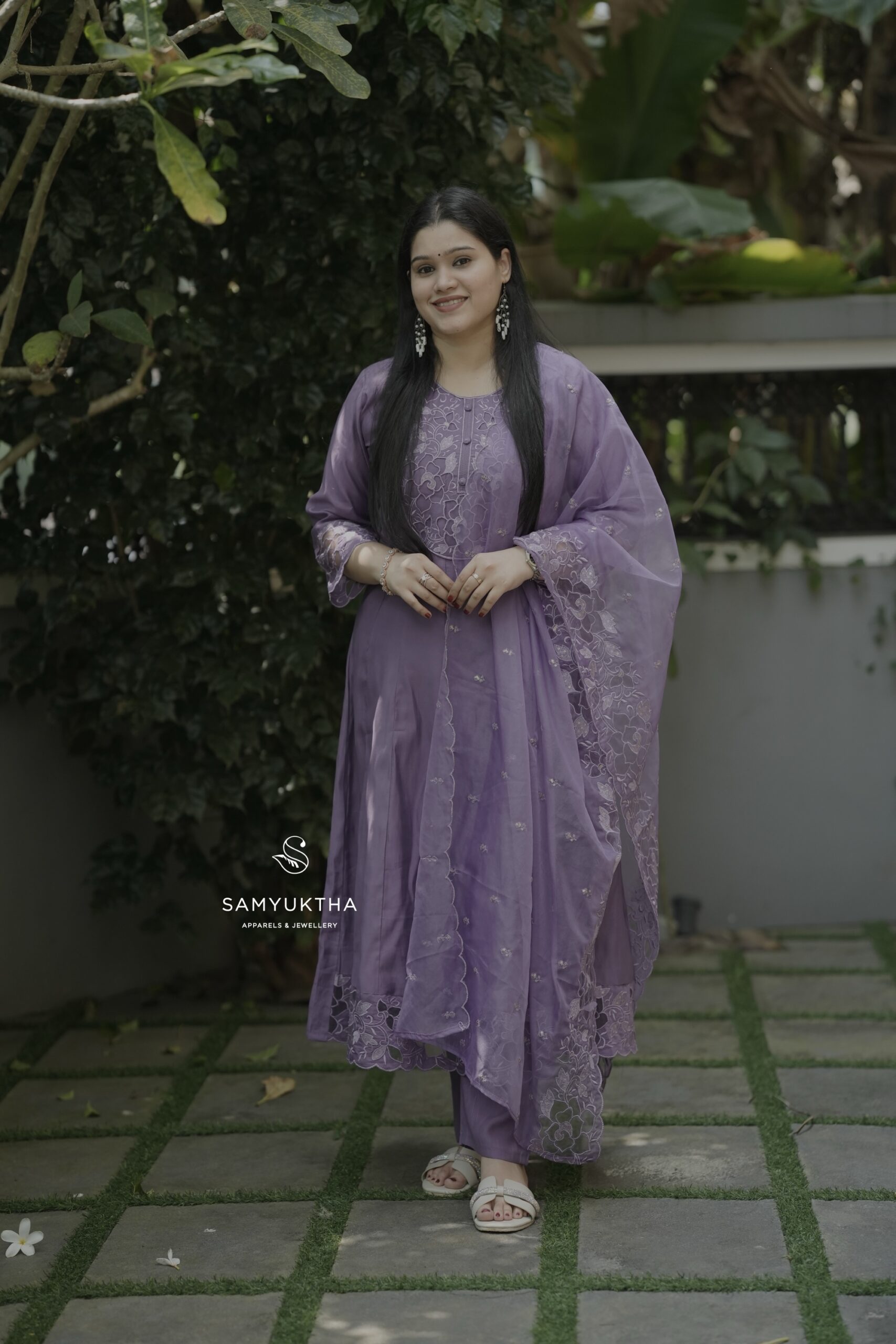 Premium A-line kurta set - Image 2