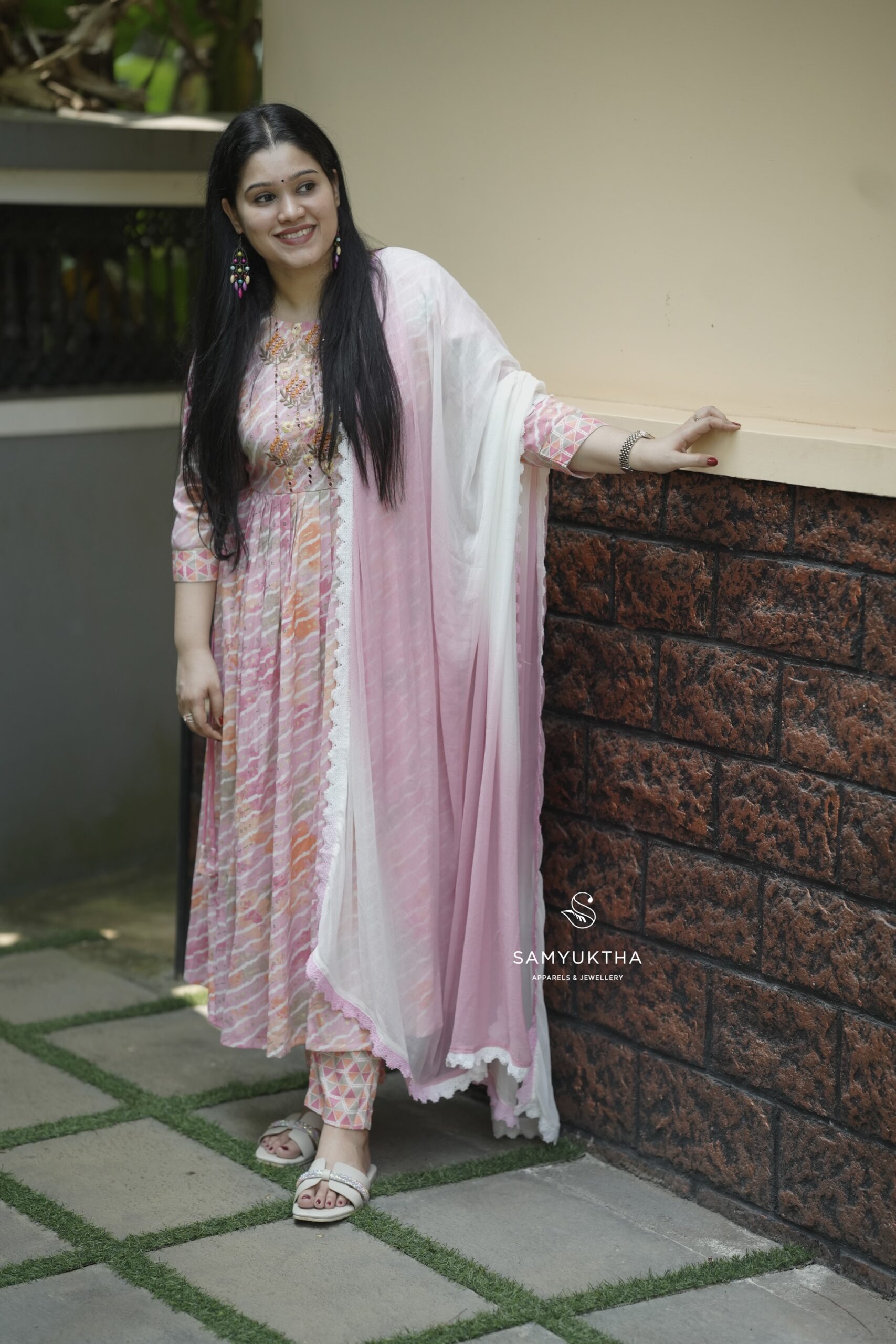 Premium multicoloured kurta set - Image 2