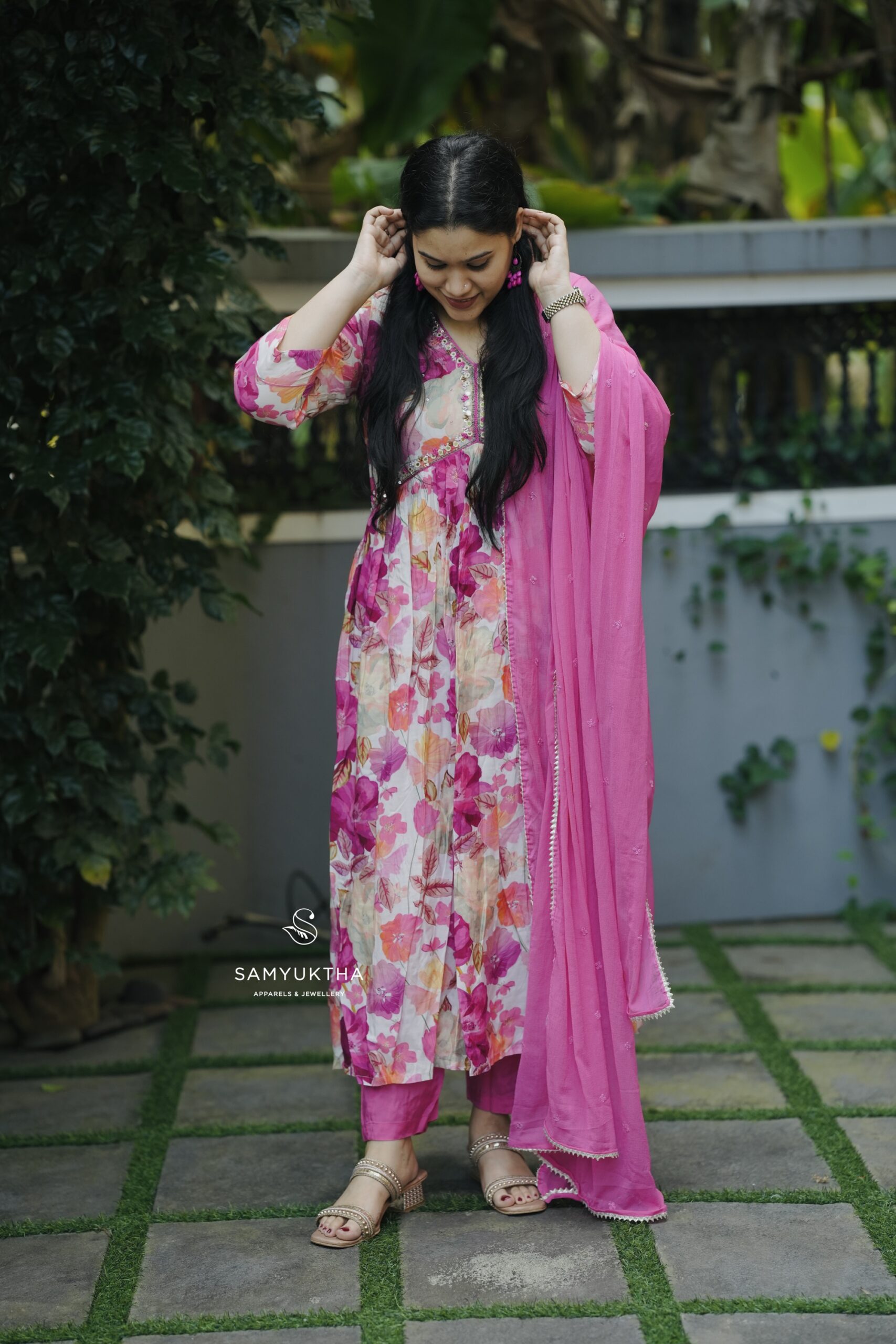 Premium chinon kurta set