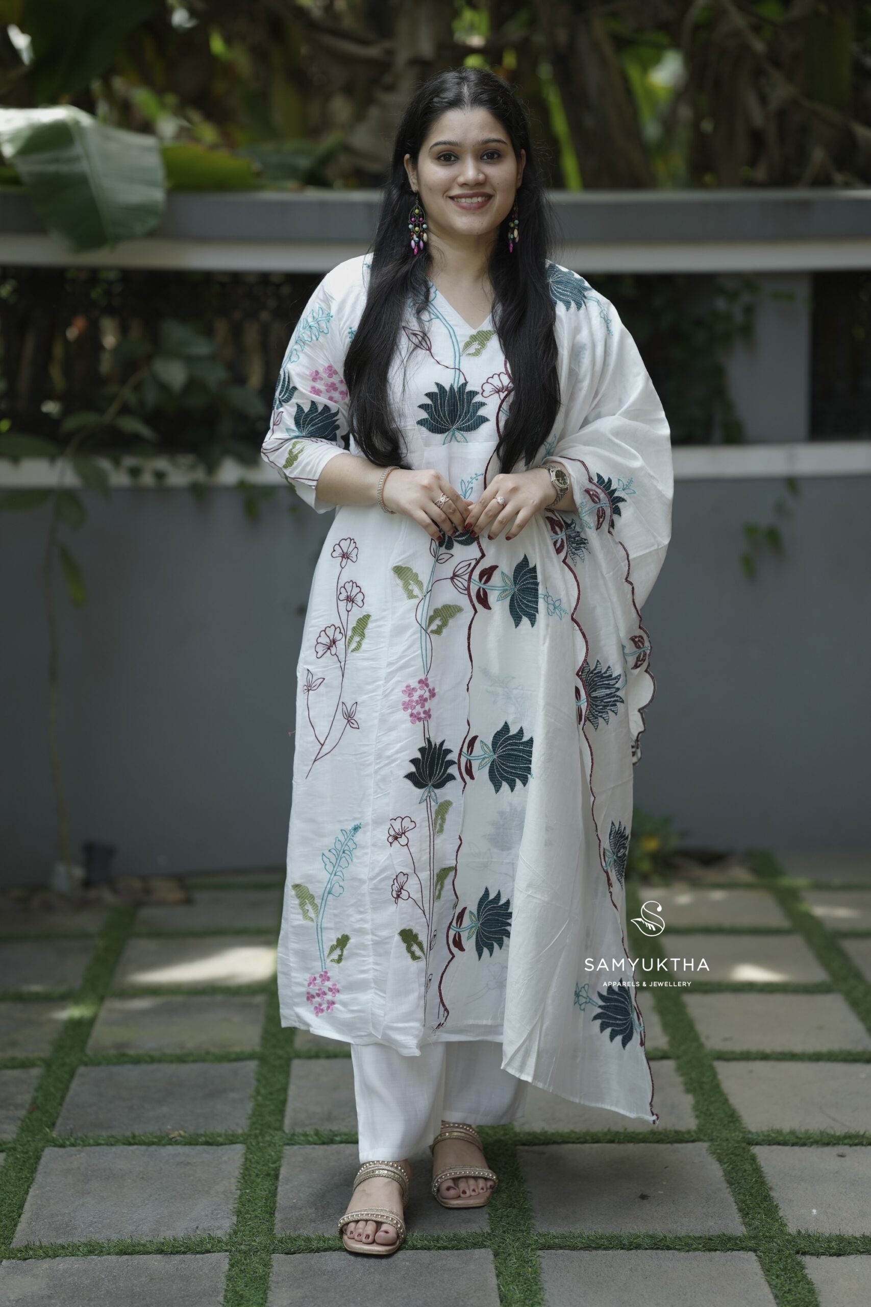 Premium mull chanderi A-line set - Image 2