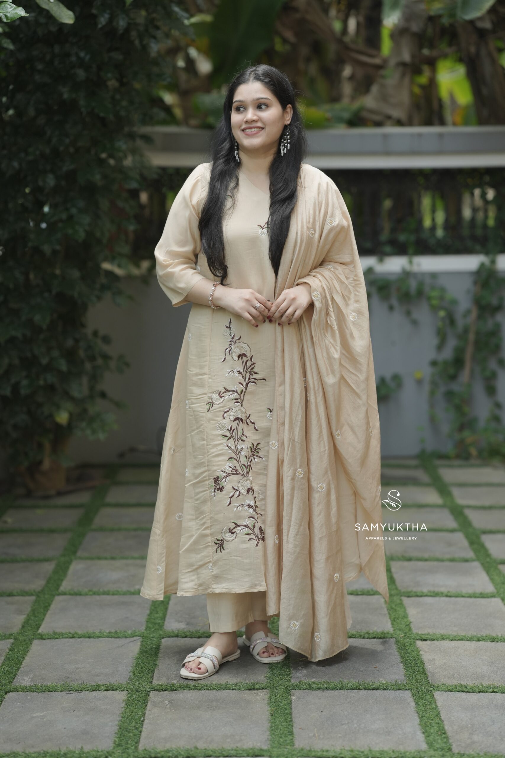 Premium mull chanderi a-line set