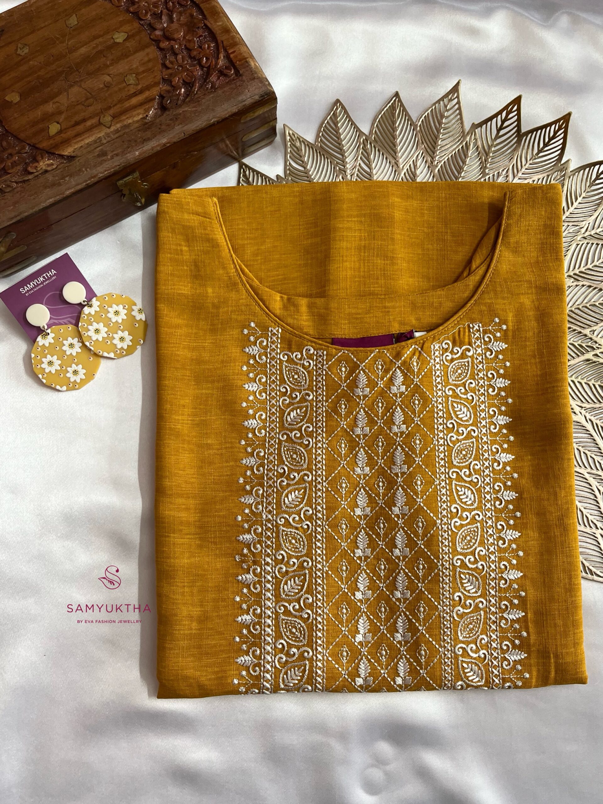Mustard yellow straight kurta - Image 2