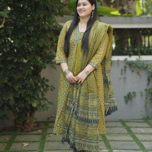 Block printed cotton kurta set