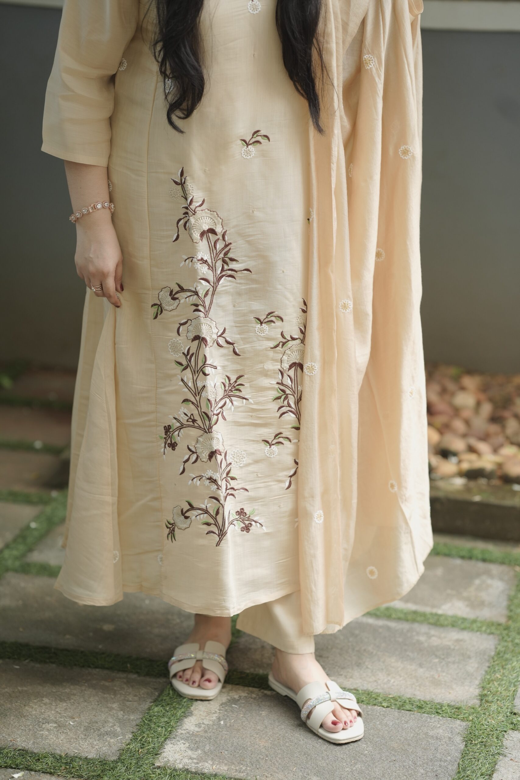 Premium mull chanderi a-line set - Image 3