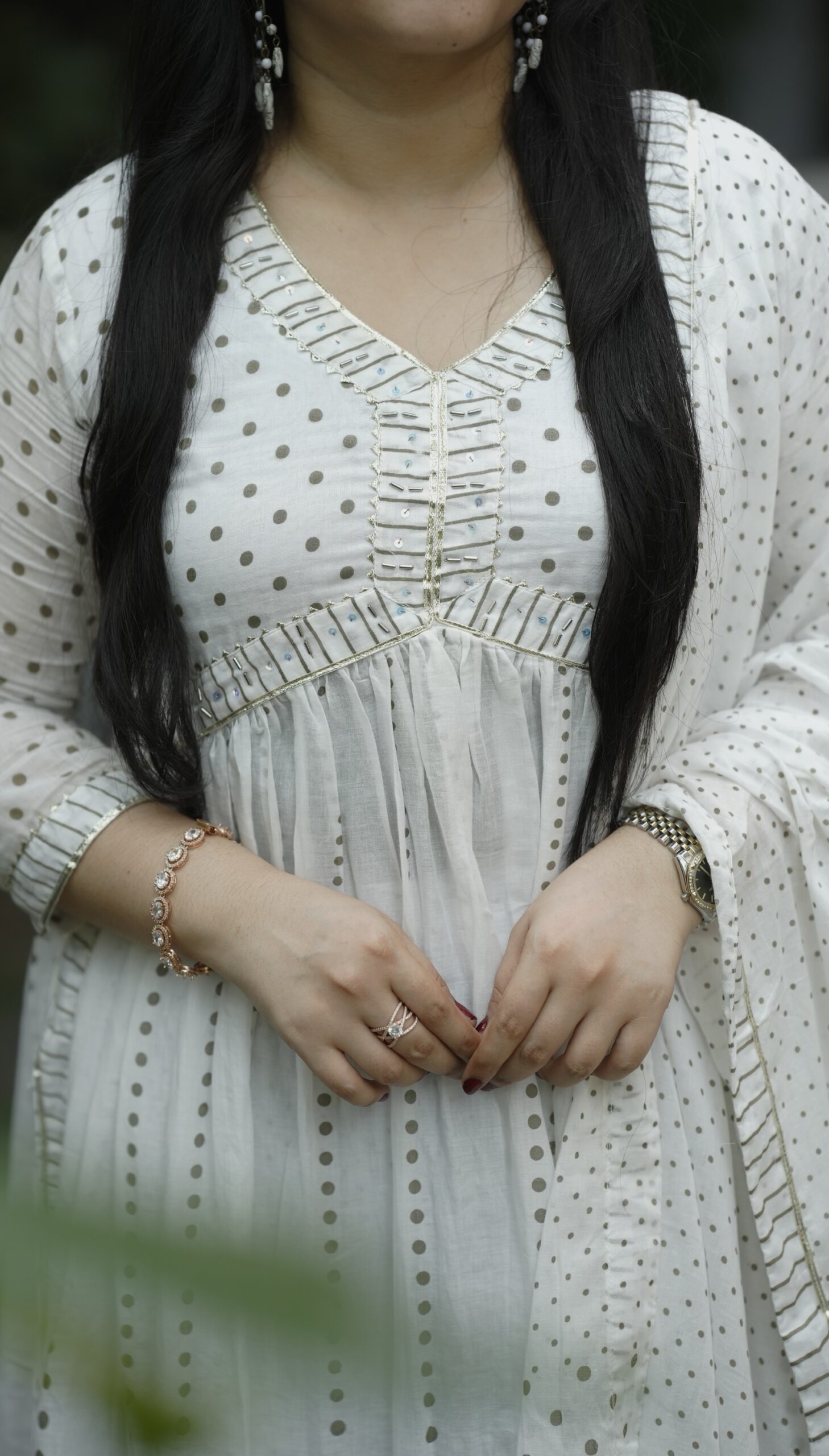 White mull cotton kurta set - Image 3