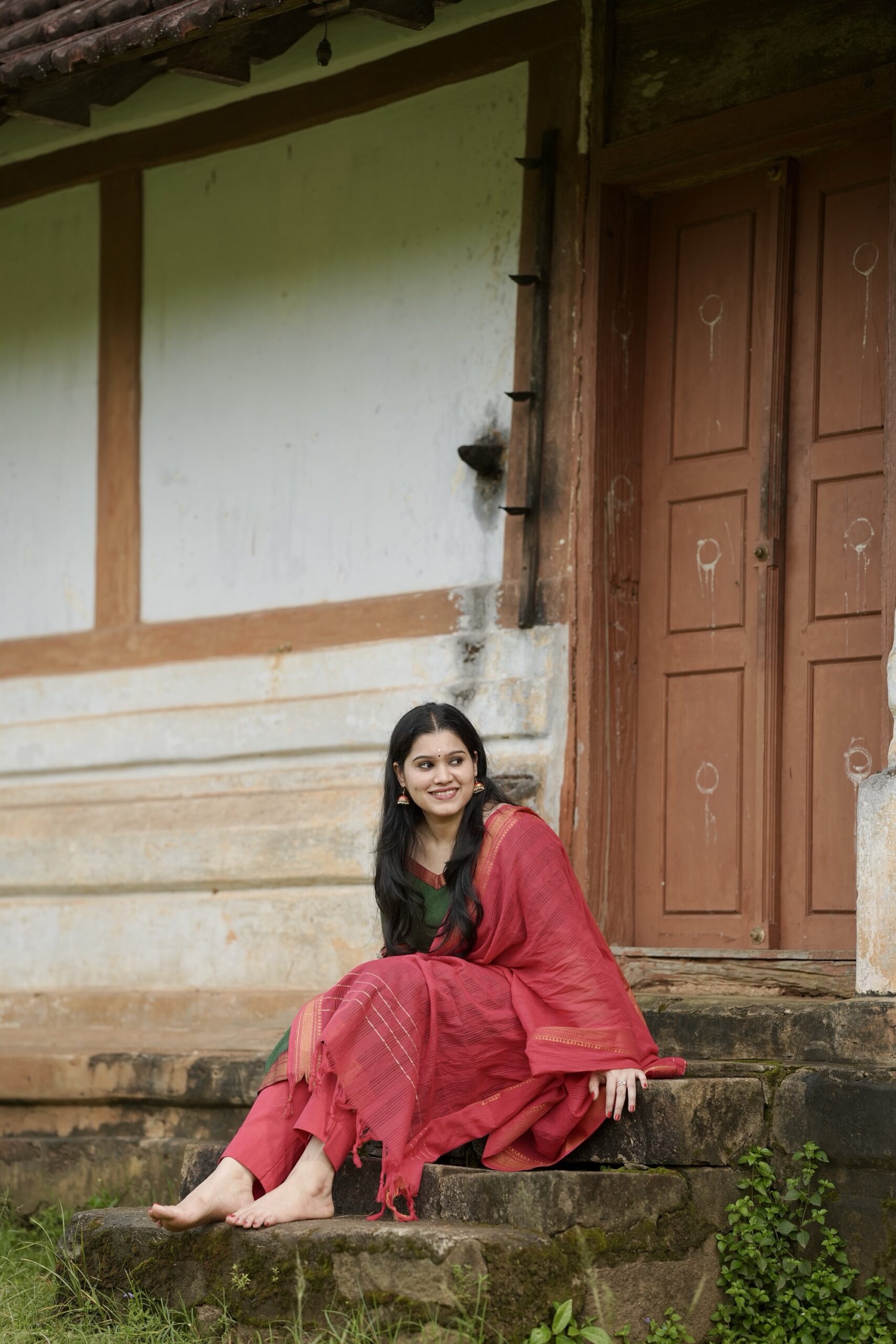 Mangalagiri cotton unstitched green/Red - Image 4