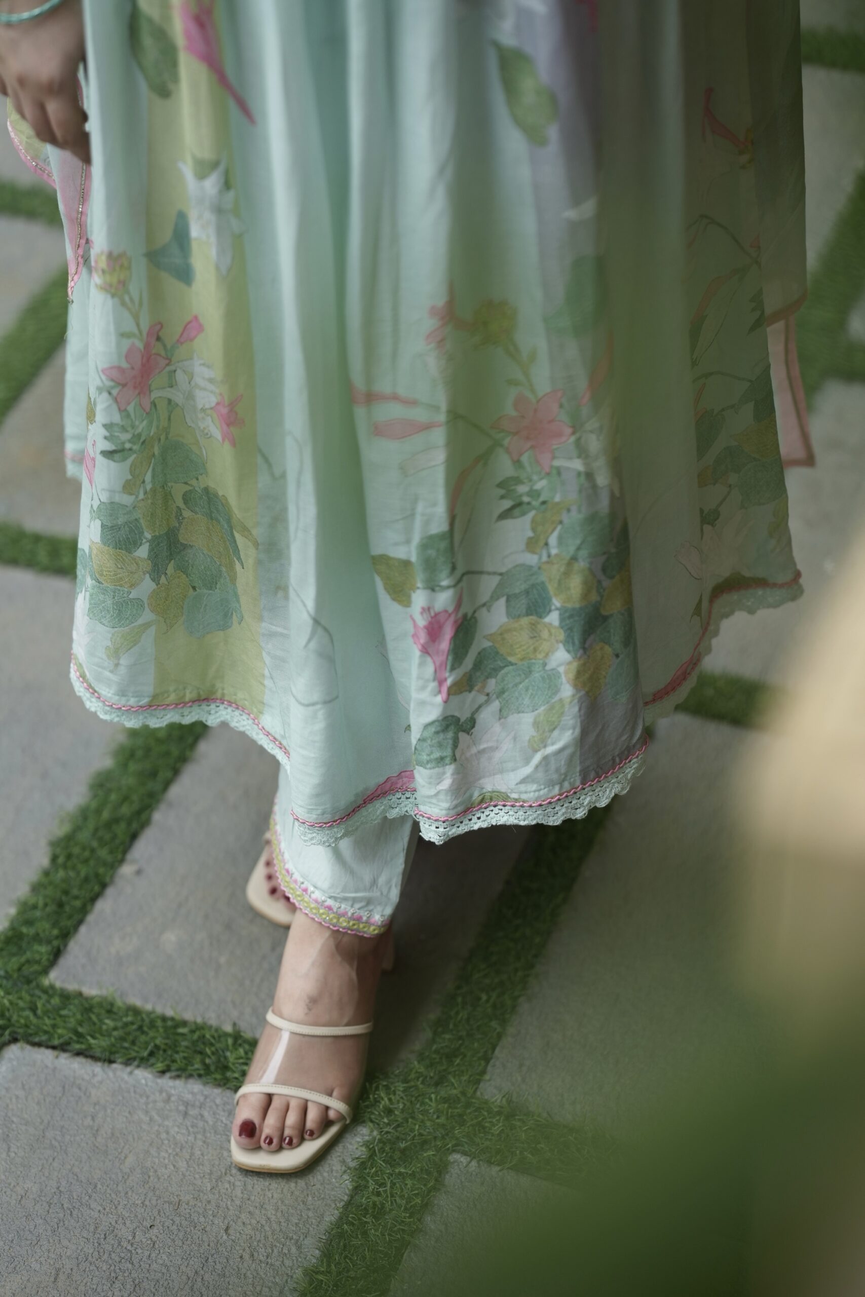 Premium Anarkali kurta set - Image 2