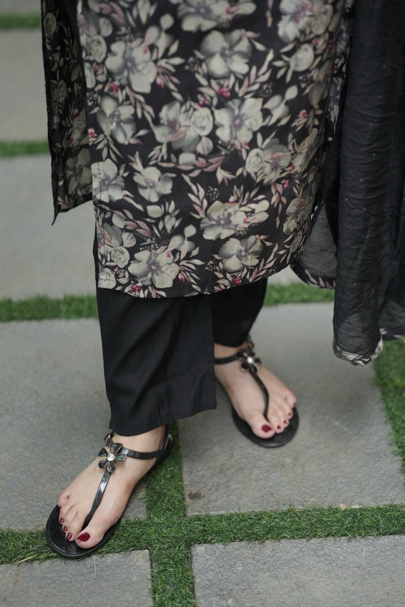 Premium muslin black kurta set - Image 2