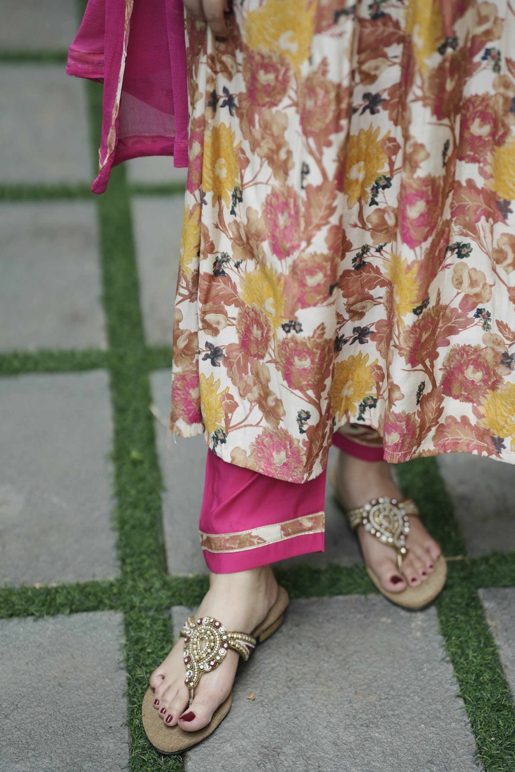 Premium modal kurta set - Image 3