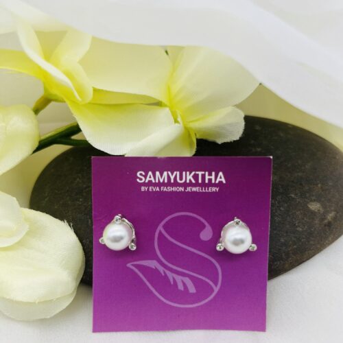 Pearl stud earrings