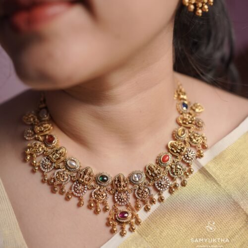 Classic Navaratna necklace
