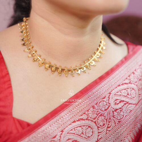 traditional Kerala heritage Thalikkoottam necklace.