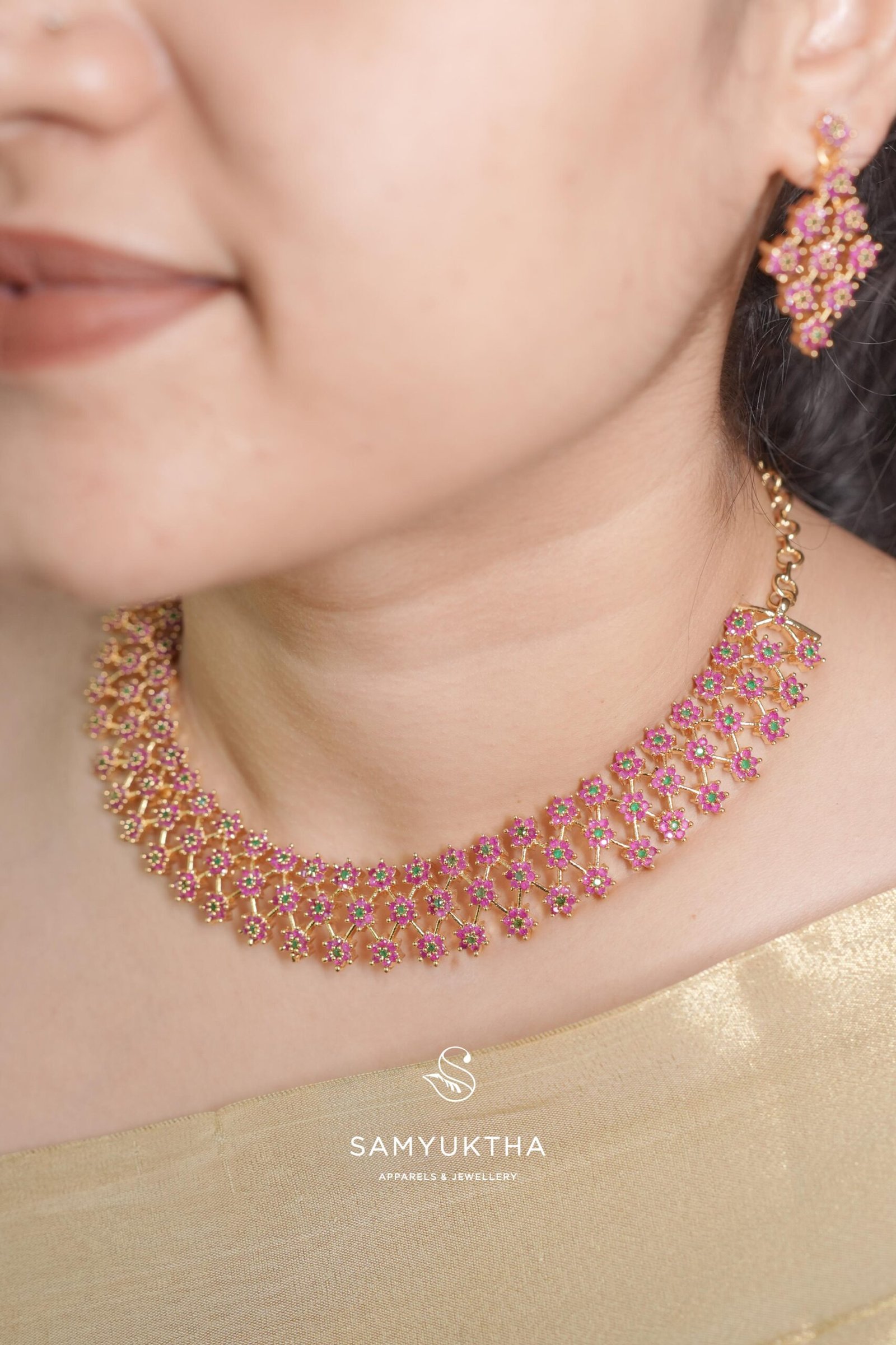 Intricate Floral Ruby and Emerald Motif Choker